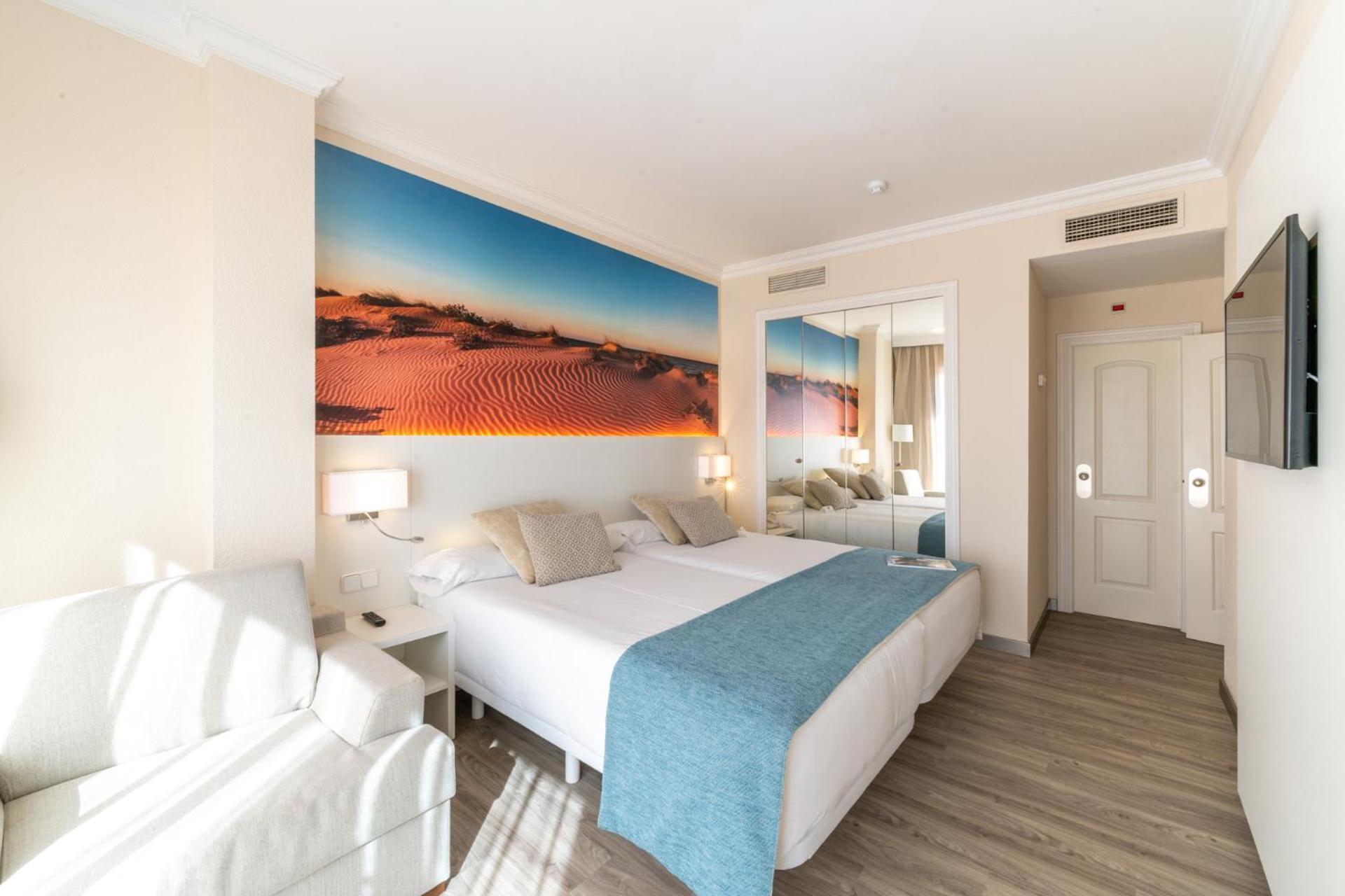 Oliva Nova Beach & Golf Hotel ภายนอก รูปภาพ