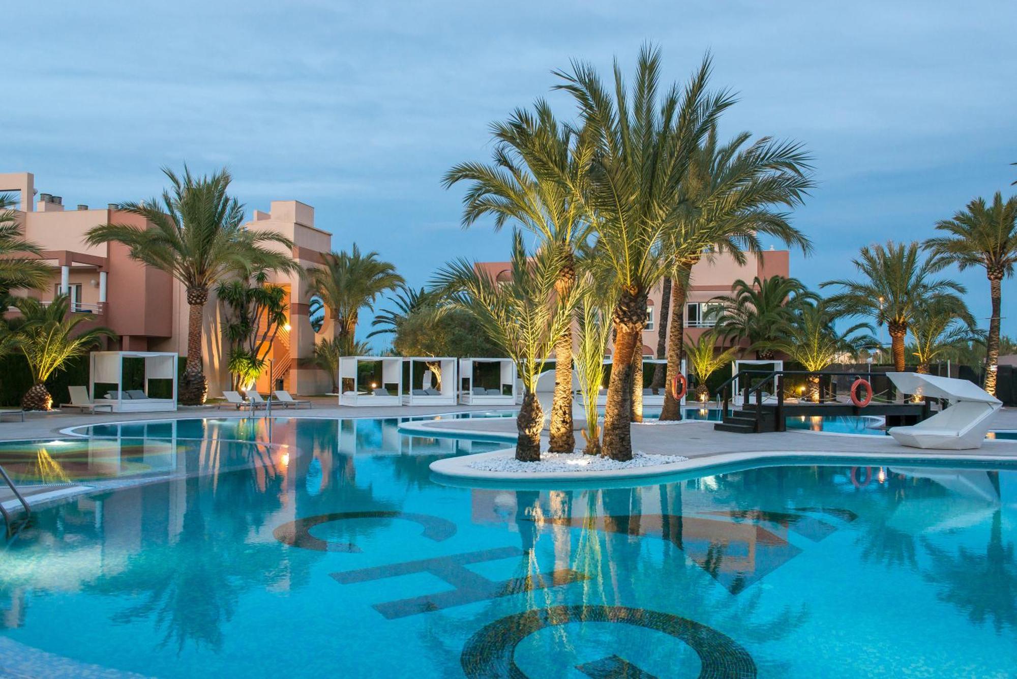Oliva Nova Beach & Golf Hotel ภายนอก รูปภาพ