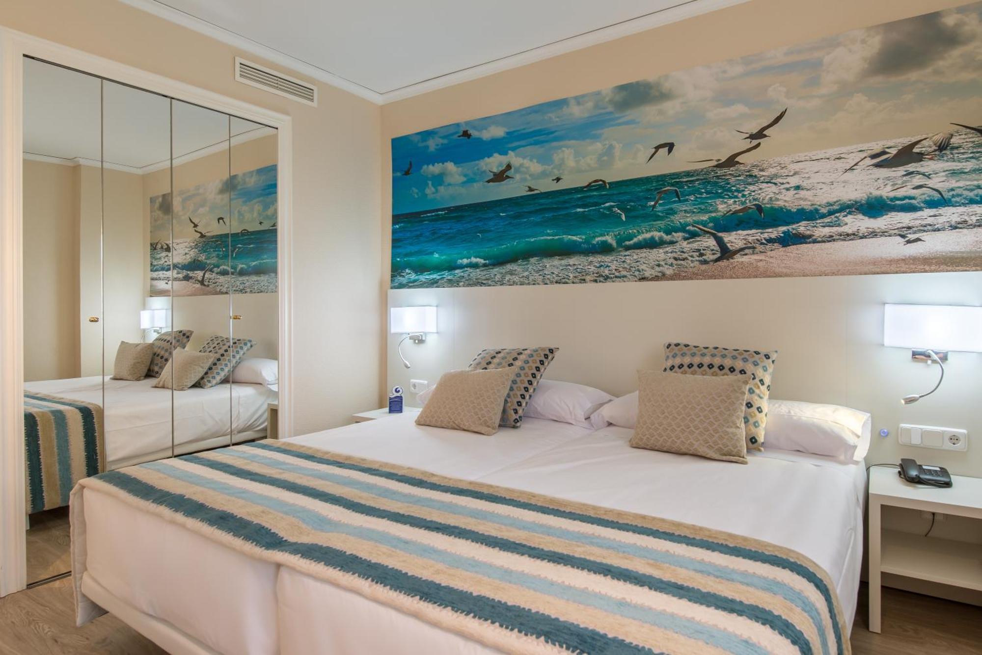 Oliva Nova Beach & Golf Hotel ภายนอก รูปภาพ